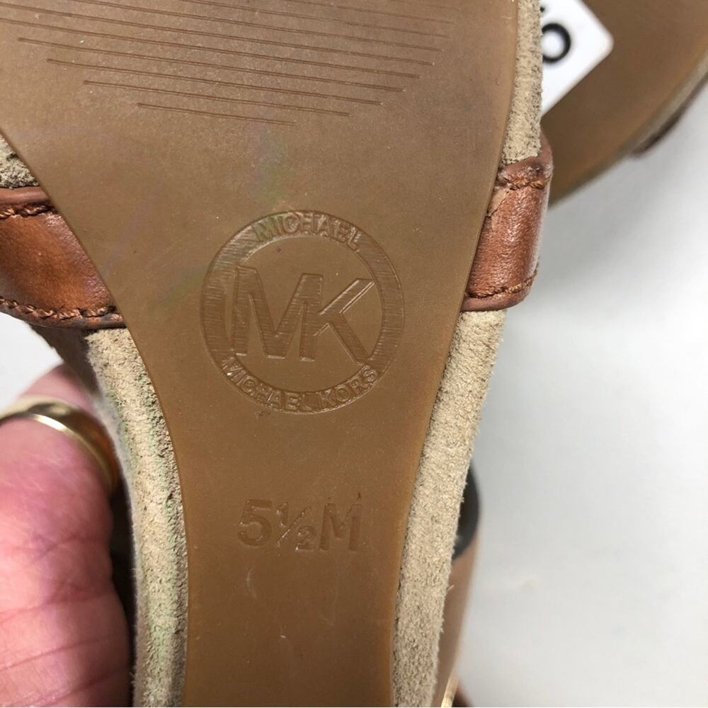 Michael Kors Sandals Women 5.5 MK Tan Suede Leather Strappy Chunky Platform Heel - Picture 5 of 7